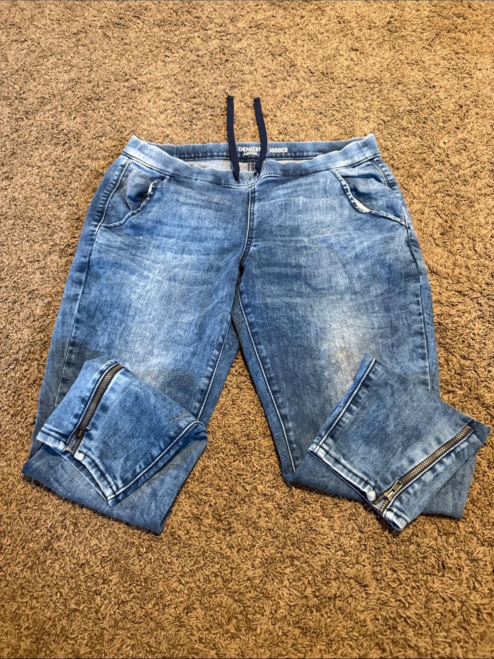 Denizen from Levi's Light Blue Drawstring Jeggings with Ankle Zippers